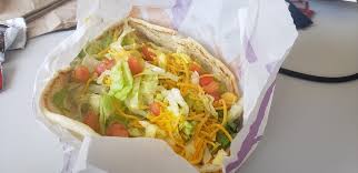Remake of the taco bell favorite, made with outer aisle cauliflower sandwich thins and plantain chips. Wtf Cheesy Gordita Crunch Combo Not Around Anymore Tacobell