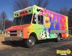 Chevy P30 Mobile Kitchen Food Truck For Sale In Indiana Food Truck For Sale Food Truck Design Food Truck