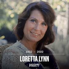 Lynette Betts's Instagram, Twitter & Facebook