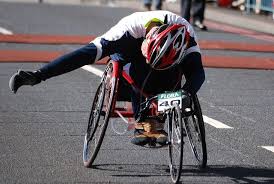【日本パラ陸上競技選手権第2日 （ 2021年3月21日 駒沢オリンピック公園総合運動場陸上競技場 ）】 今夏の東京パラリンピック陸上男子400メートル . ä½è—¤å‹ç¥ˆã®ãƒ—ãƒ­ãƒ•ã‚£ãƒ¼ãƒ«çµŒæ­´ã‚„çµå©šå«ã¨å½¼å¥³ è»Šæ¤…å­ã‚„å‡ºèº«ä¸­å­¦é«˜æ ¡å¤§å­¦ã‚‚ ã‚ªãƒªèª¿