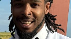 Christopher Myles's Instagram, Twitter & Facebook