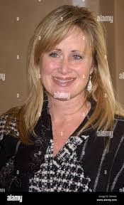 Kelly Stone's Instagram, Twitter & Facebook