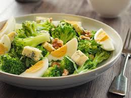 Vediamo insieme come preparare questa fantastica insalata russa con uova sode… ricetta di doriana costaglione. Uovo Sodo 5 Idee Leggere Facili E Veloci