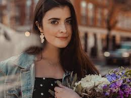 Best Ways Instagram Influencers Make Money: Sponsorships, Affiliate