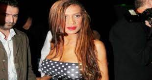 Maybe you would like to learn more about one of these? Deite Pws Htan H Paola Se Hlikia 19 Etwn 8a Ta Xaseis Fanpage