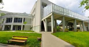 Conform noii legi a educaţiei clasificarea universităţilor presupune trei grupe:1. Suceava Usv Pe Locul 14 In Topul UniversitÄÅ£ilor Din Romania In Clasamentul Realizat De Unirank University Ranking 24 Ore