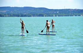 Up paddle board rack using pvc sup paddleboard. Sup Tooners The 6 Best Sup Racks For Your Pontoon Reviewed Betterboat Boating Blog