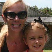 Ashley Ricci (ashleybricci)