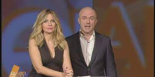 Esposizione diretta alle fiamme libere), ma possono essere causate anche da elettricità. Stasera In Tv Quarto Grado Ospiti E Anticipazioni Del 31 Maggio