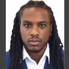 I'm excited to announce that I've graduated with a 2:1 BSc (Hons) in  Business and Management from Brunel University London! I would like to  thank my peers, lecturers, friends, and family for