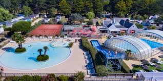 Am rande des meeres und im herzen der ufer der aa begrüßt sie der campingplatz municipal des strandes. Karte Des Campingplatzes Village La Plage Campingplatz 4 Sterne In South Britanny