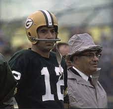The site lists all clubs he coached and all clubs he played for. Former Packers Qb Zeke Bratkowski Passed Away At 88 Total Packers