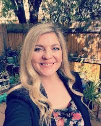 Carol Cardin's Instagram, Twitter & Facebook