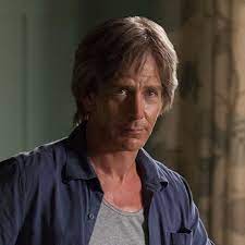 Kevin learns one of the cubans isn't who he claims to be. Bloodline Season 3 Finale Recap There S Nothing Left Here