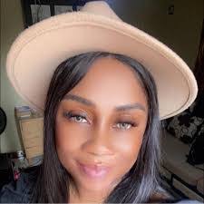 Precious Randolph's Instagram, Twitter & Facebook