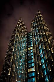 Oc Non Euclidean Geometry At Work Tanzende Turme Dancing Towers On Reeperbahn Hamburg Euclidean Geometry Geometry Dance