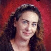 Lisa Parke's Instagram, Twitter & Facebook