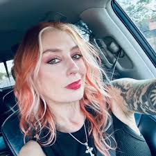 Can I get a thread of vegan restraunts or places with great vegan options?  😊