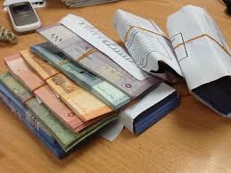 Tarikh tukar duit raya 2019. Queen Of Wishful Thinking Tukar Duit Raya