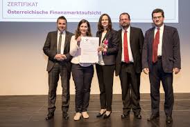 Familien haben in den vergangenen wochen großartiges vollbracht. à¦Ÿ à¦‡à¦Ÿ à¦° Finanzmarktaufsicht Finanzmarktaufsicht Als Familienfreundliches Unternehmen Re Zertifiziert V L N R Robert Peterka Fma Hr Daniela Stamenkovic Fma Hr Familienministerin Sophie Karmasin Michael Kaiser Fma Br Adrian Trif