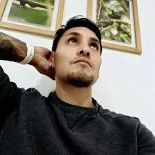 Franklin Morillo (@fmorillo2002)