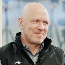 Troy Fry's Instagram, Twitter & Facebook