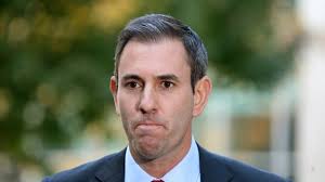 Outgoing Senator Rex Patrick denies gas crisis, blasts submarines failure