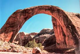 Niagara falls and rainbow bridge in winter, new york. Rainbow Bridge Abenteuerlicher Ausflug Uber Den Lake Powell