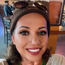 About Us — Mane Strokes Academy & Advanced Training