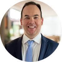 Steven Viveiros's Instagram, Twitter & Facebook