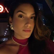 Bruna Xavier (@brunaxov)