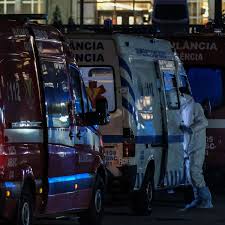 Get all latest news about corona krankenhaus, breaking headlines and top stories, photos & video in real time. Corona In Portugal Gesundheitssystem Vor Zusammenbruch Triage In Den Krankenhausern Panorama