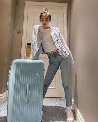 Collection by bolorhon enkhtur • last updated 2 weeks ago. Blackpink Jennie Showed Off Her Superior Figure In Her Latest Instagram Update And Knetz Love It