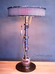 Tischlampen Muscle Car Led Tischleuchte Ein Designerstuck Von Leebenswerk Bei Dawanda Tischlampen Fahrzeugausstattung Lampe