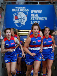 Ellie blackburn of the bulldogs brushes away dana hooker of the dockers uring the round one aflw match between the western bulldogs and the fremantle. Ellie Blackburn Deanna Berry Ellie Blackburn Photos Zimbio