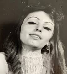 Diane Malouin's Instagram, Twitter & Facebook