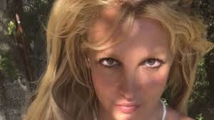 Britney spears for years expressed serious opposition to the conservatorship that gave her father control over her finances and personal life, according to confidential documents obtained by the new york times. Britney Spears Gefallt Sich Ohne Viel Make Up Einfach Besser Promiflash De