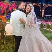 بعد 7 أشهر فقط على طلبه يدها للزواج. ÙÙŠØ¯ÙŠÙˆ ÙˆØµÙˆØ± Ø²ÙØ§Ù Ù‡Ù†Ø§Ø¯ÙŠ Ù…Ù‡Ù†Ø§ ÙˆØ£Ø­Ù…Ø¯ Ø®Ø§Ù„Ø¯ ØµØ§Ù„Ø­ Ø¨Ø­Ø¶ÙˆØ± Ù†Ø¬ÙˆÙ… Ø§Ù„ÙÙ†