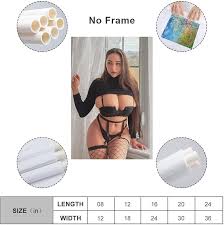 Amazon.com: Louisa Khovanski - Póster sexy de belleza de bikini (22) póster  de arte de pared, lienzo de pergamino, pintura, imagen, decoración de sala  de estar, enmarcadosin marco, 16 x 24 pulgadas (