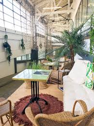 Now Coworking Lyon 1er Coworking A Offrir 3000m2 De Bureaux A Louer A Louer Bureau A Louer Decoration Exterieur