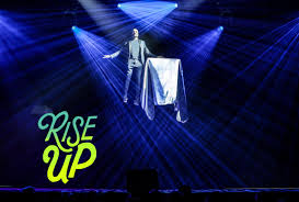 Kamel Le Magicien A Bobino Brillant Drole Bluffant Reprise 2018
