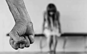 Acasa › societate › analiză › ordin de restricţie pentru soţii bătăuşi. ReÈ›inut De PoliÈ›iÈ™ti Inainte De O Tragedie È™i A AmeninÈ›at Cu Moartea Fosta IubitÄƒ DeÈ™i Avea Ordin De RestricÈ›ie