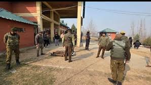 Anantnag Police Conducts Mock Drill at Bijbehara Railway Station to  Strengthen Emergency Response Preparedness* Anantnag, Nov 29: Anantnag  Police today conducted a comprehensive mock drill at Bijbehara Railway  Station aimed at assessing