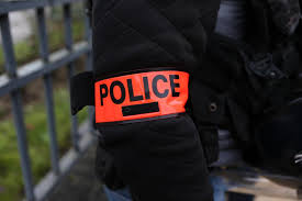 Gérald darmanin dénonce une attaque d'une sauvagerie inouïe. Paris Un Adolescent Dans Le Coma Apres Avoir Ete Victime D Une Agression Violente