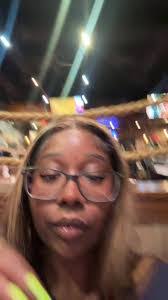 Vickey King's Instagram, Twitter & Facebook