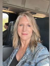 New member welcome in beYOUtiful with Joanie group