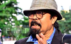 The great tukar tiub : Cops Record Statement From Hishamuddin Rais Over Blog Post Free Malaysia Today Fmt