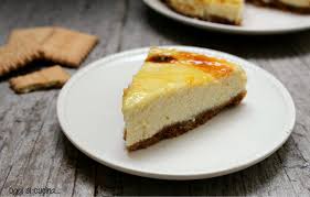 Il ripieno è essenziale, di solo yogurt e philadelphia: Cheesecake Ricotta E Yogurt Oggi Si Cucina