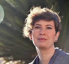 The Big Pool: Jill McDougall, Ana Sofia Ribeiro: 9780170329941: Amazon.com:  Books