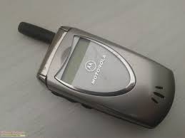 Saw Motorola V60i Cell Phone replica ...
